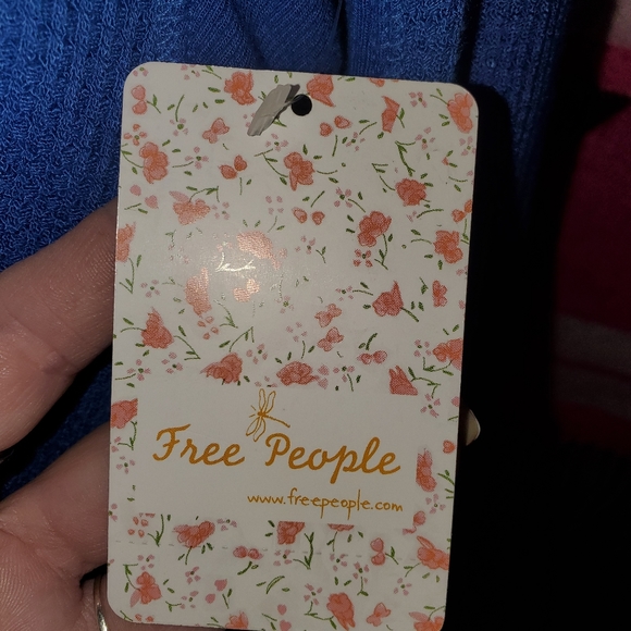 NWT Free People Cobalt Blue High Low Thermal with Thumb Holes Size Small - Picture 7 of 10